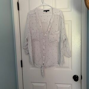 White top, gold accents, gauze material, shirt. 3X Excellent condition